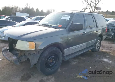 2003 Ford Expedition Xlt из США, поврежденный, VIN 1FMPU15L23LC29418